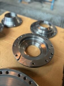 MaschinenbauCNCTechnik-CNC-Drehen2-300×400