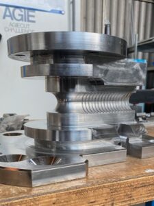 MaschinenbauCNCTechnikZimmer-Werkzeugfertigung-Biegewerkzeug-300×400